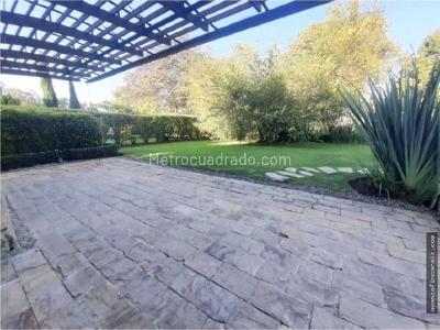 Casa de 3 alcobas en venta en La Calera, La Calera, 300 m² · foto 4 de 20