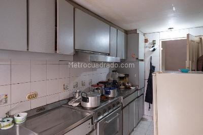 Casa de 5 alcobas en venta en El Contador, Bogotá, 276 m² · foto 6 de 20