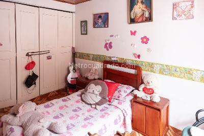 Casa de 5 alcobas en venta en El Contador, Bogotá, 276 m² · foto 13 de 20