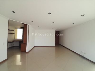 Apartamento en venta en La Colina Campestre, Bogotá · foto 5 de 18