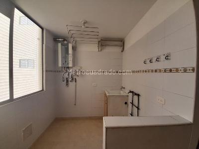 Apartamento en venta en La Colina Campestre, Bogotá · foto 6 de 18