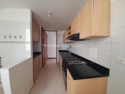 Apartamento en venta en La Colina Campestre, Bogotá · foto 7 de 18