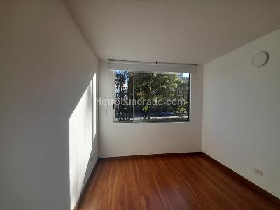 Apartamento en venta en La Colina Campestre, Bogotá · foto 13 de 18