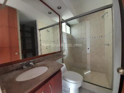 Apartamento en venta en La Colina Campestre, Bogotá · foto 16 de 18