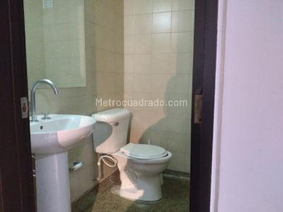 Apartamento en venta en Santa Barbara Central, Bogotá · foto 12 de 20