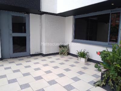 Apartamento en venta en Santa Barbara Central, Bogotá · foto 4 de 20