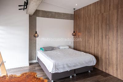 Apartamento de 2 alcobas en venta en Los Rosales, Bogotá, 154 m² · foto 15 de 17