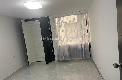 Apartaestudio en venta en Lago Gaitan, Bogotá, 47 m² · foto 9 de 10