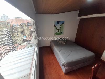 Casa de 4 alcobas en venta en Los Rosales, Bogotá, 270 m² · foto 15 de 20