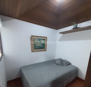 Casa de 4 alcobas en venta en Los Rosales, Bogotá, 270 m² · foto 16 de 20