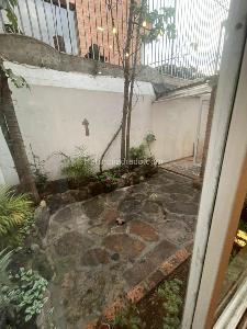 Casa de 4 alcobas en venta en Los Rosales, Bogotá, 270 m² · foto 17 de 20