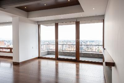 Apartamento en venta en Los Rosales, Bogotá · foto 2 de 20