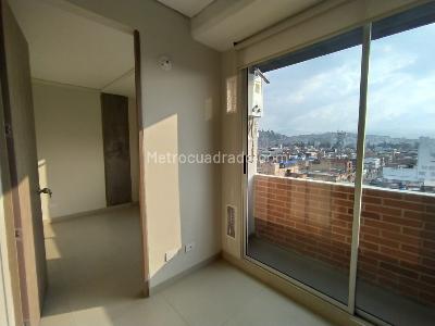 Apartamento de 2 alcobas en venta en Olaya, Bogotá, 29 m² · foto 2 de 18