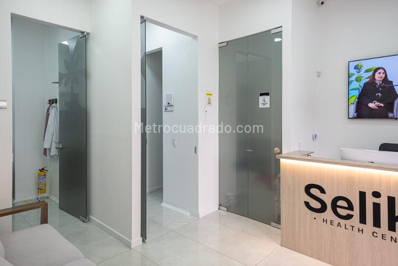 Local Comercial en Arriendo, Chico Norte, Bogotá D.C. - Mehr