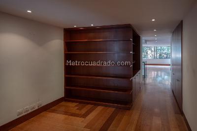 Apartamento de 2 alcobas en venta en La Cabrera, Bogotá, 169 m² · foto 15 de 20