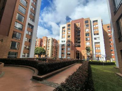 Apartamento en venta en Rafael Nuñez, Bogotá · foto 2 de 14