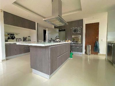 Casa de 5 alcobas en venta en Chia, Chía, 378 m² · foto 8 de 20