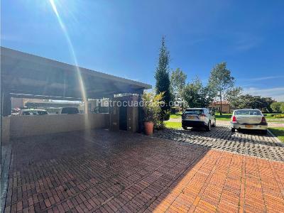 Casa de 3 alcobas en venta en Hacienda Fontanar, Chía, 225 m² · foto 14 de 14