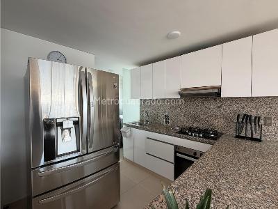 Apartamento de 3 alcobas en venta en Conjunto Residencial Modigliani, Cajicá, 99 m² · foto 7 de 20