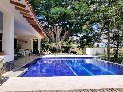 Casa en venta en Pereira, Pereira · foto 2 de 10