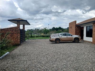 Casa de 4 alcobas en venta en Villavicencio, Villavicencio, 700 m² · foto 15 de 18