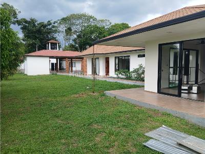 Casa de 4 alcobas en venta en Villavicencio, Villavicencio, 700 m² · foto 17 de 18