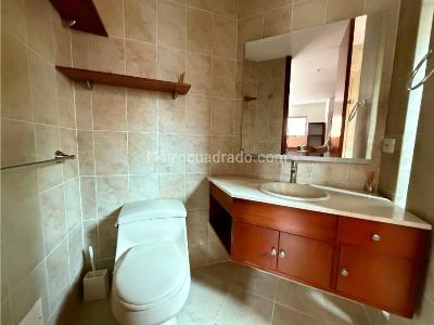 Apartamento de 2 alcobas en venta en Chico, Bogotá, 114 m² · foto 11 de 20