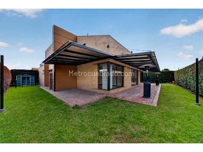 Casa de 4 alcobas en venta en Condominio El Carreton, Cajicá, 283 m² · foto 5 de 20