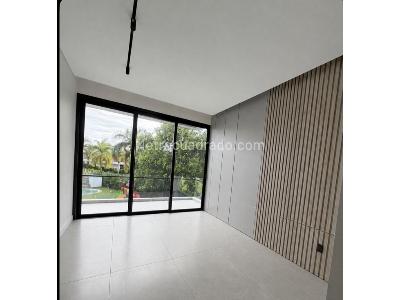 Casa de 4 alcobas en venta en Villavicencio, Villavicencio, 500 m² · foto 7 de 16