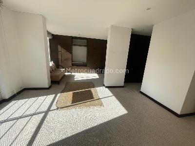 Apartamento en venta en Las Rosales, Bogotá · foto 5 de 20
