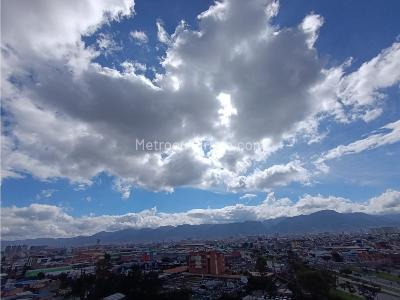Apartaestudio en venta en Puente Aranda, Bogotá, 30 m² · foto 11 de 19