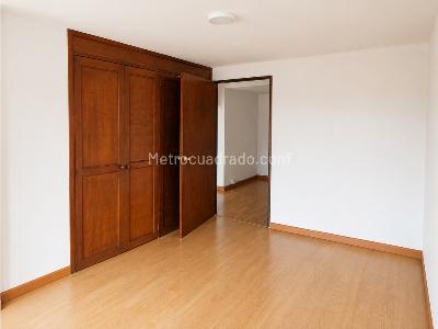 Apartamento en venta en Cedritos, Bogotá · foto 2 de 7
