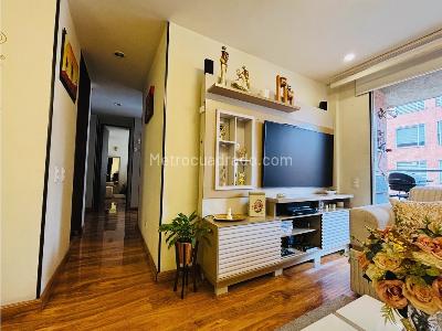 Apartamento de 3 alcobas en venta en Modelia, Bogotá, 74 m² · foto 5 de 12