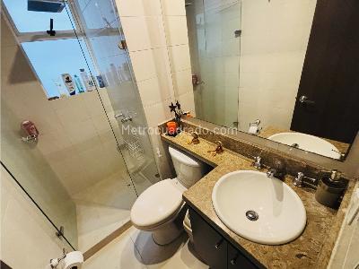 Apartamento de 3 alcobas en venta en Modelia, Bogotá, 74 m² · foto 9 de 12