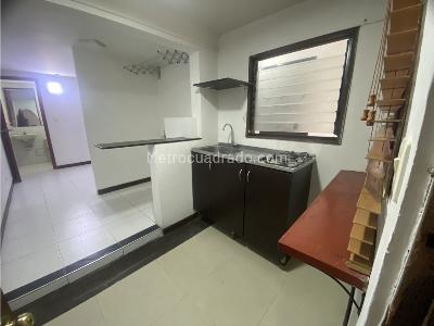 Apartaestudio en arriendo en Los Alcazares, Bogotá, 35 m² · foto 2 de 12