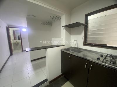 Apartaestudio en arriendo en Los Alcazares, Bogotá, 35 m² · foto 3 de 12