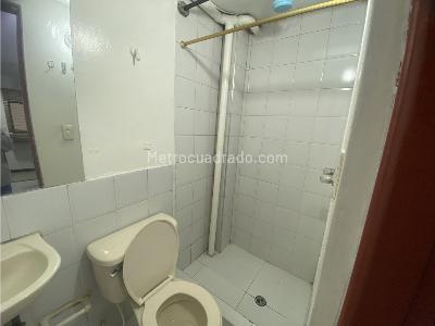 Apartaestudio en arriendo en Los Alcazares, Bogotá, 35 m² · foto 8 de 12