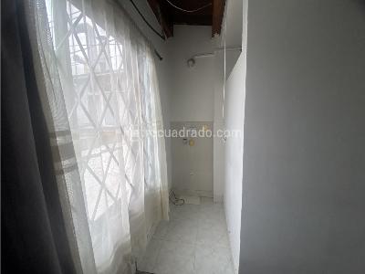 Apartaestudio en arriendo en Los Alcazares, Bogotá, 37 m² · foto 11 de 12