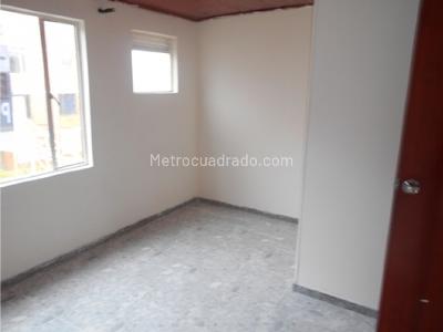 Casa de 3 alcobas en venta en Galicia, Soacha, 72 m² · foto 8 de 20