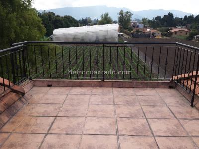 Casa de 5 alcobas en venta en Avenida Chilaco Rio Frio, Chía, 252 m² · foto 9 de 20
