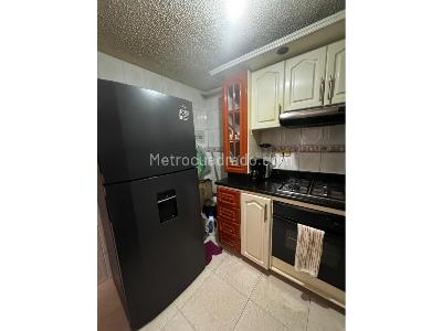 Casa de 5 alcobas en venta en Los Cerezos, Bogotá, 216 m² · foto 19 de 20