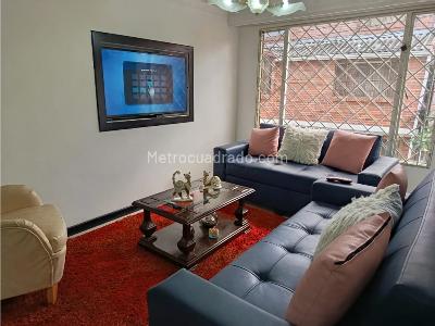 Casa de 2 alcobas en venta en Avenida Pradilla, Chía, 272 m² · foto 3 de 20