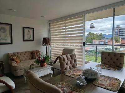 Apartamento de 2 alcobas en venta en Milla De Oro, Cajicá, 70 m² · foto 3 de 20