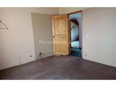 Casa de 4 alcobas en venta en Vereda Fagua, Chía, 1116 m² · foto 13 de 20