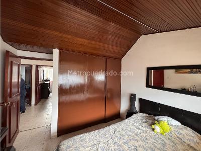 Casa de 4 alcobas en venta en Capellania, Bogotá, 170 m² · foto 19 de 20