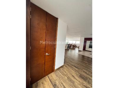 Apartamento de 4 alcobas en venta en Santa Barbara, Bogotá, 277 m² · foto 20 de 20