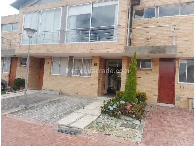 Casa de 3 alcobas en venta en Delicias, Chía, 143 m² · foto 3 de 20