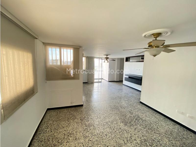 Apartment in Barranquilla, Barrio América, Localidad Norte - Centro Histórico - Más