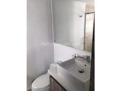 Apartamento de 3 alcobas en arriendo en La Florida, Medellín, 195 m² · foto 11 de 20