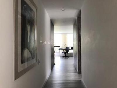 Apartamento de 3 alcobas en arriendo en La Florida, Medellín, 195 m² · foto 18 de 20